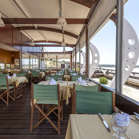 Отель Algarve Casino 5*